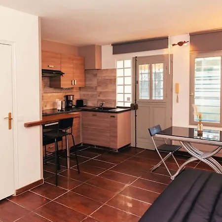 Cosy A St Ouen Saint-Ouen